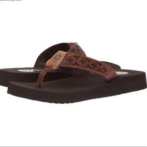 Dark Brown Yellow Box Sandals